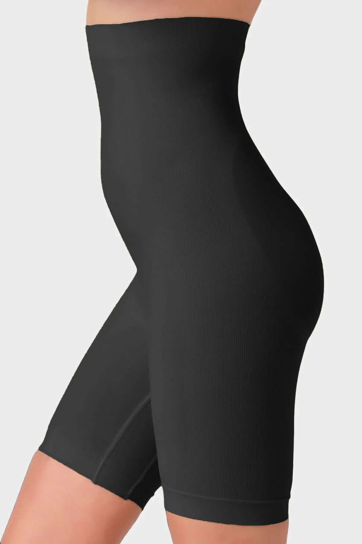 Siyah